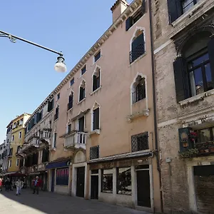 Apartment Majestic Rialto House By Wonderful Italy Venice